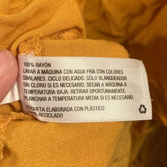 Ava and Viv 1X mustard yellow short sleeve viscose v neck with tie front blouse - Picture 6 of 6